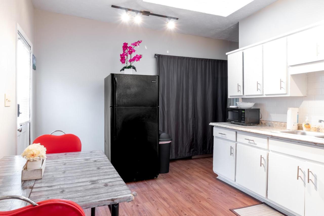Sunny Sweetheart-Front Apartment Near Riverwalk Columbus Dış mekan fotoğraf
